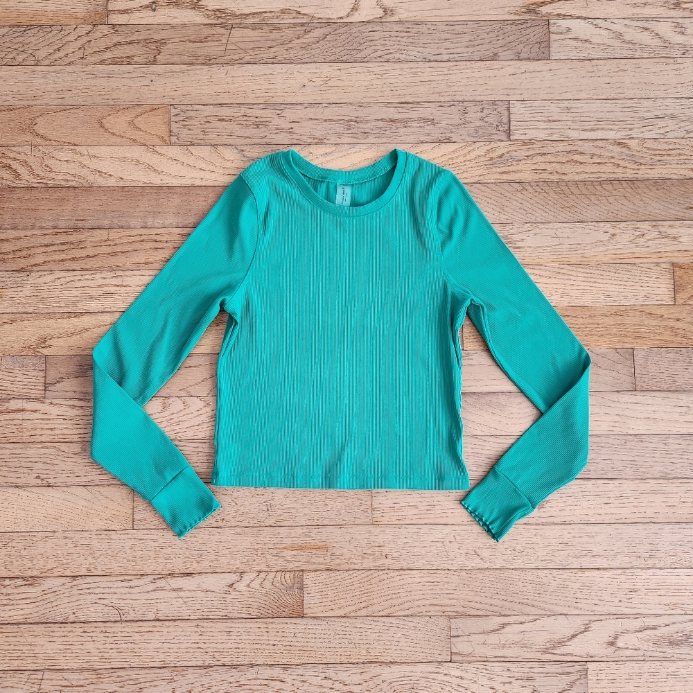 Womens Outdoor Voices Shirt Size XS